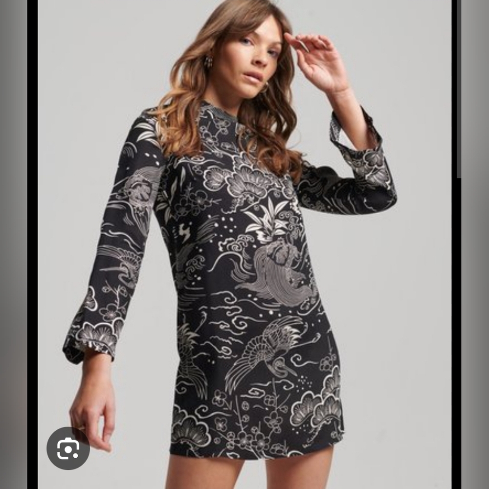 Long sleeve mini dress